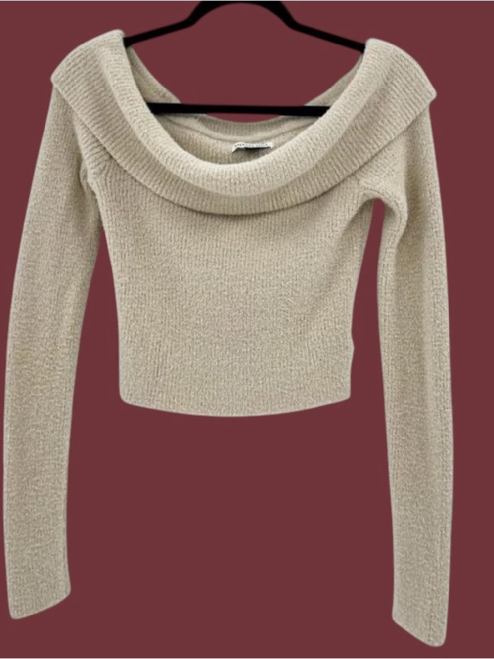 American Eagle Outfitters Cozy Cropped Off-Shoulder Cream Knit Sweater Size S